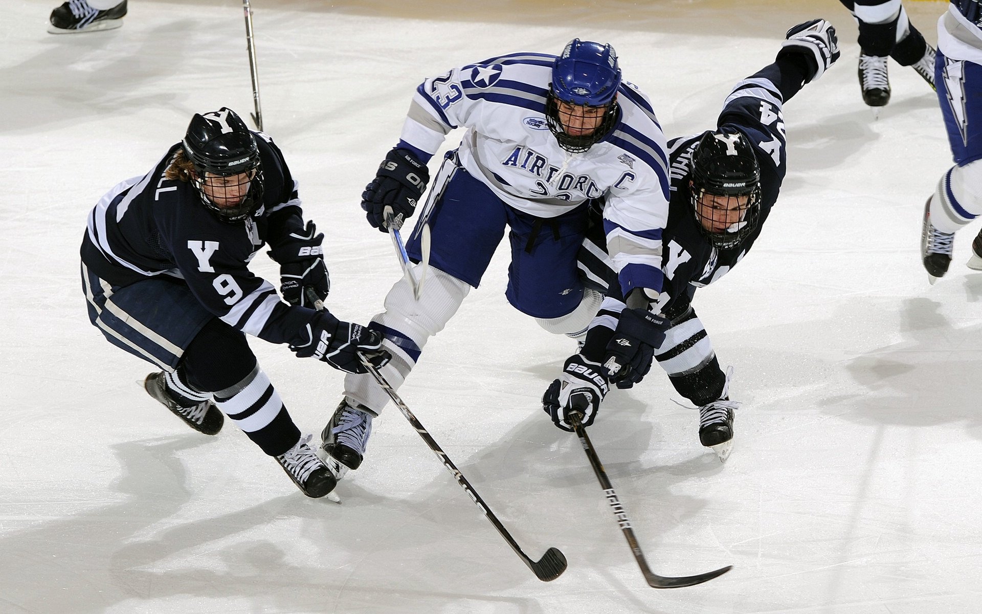 舞台越大,越显光芒,卡塞米罗的F1年度争冠之夜启示