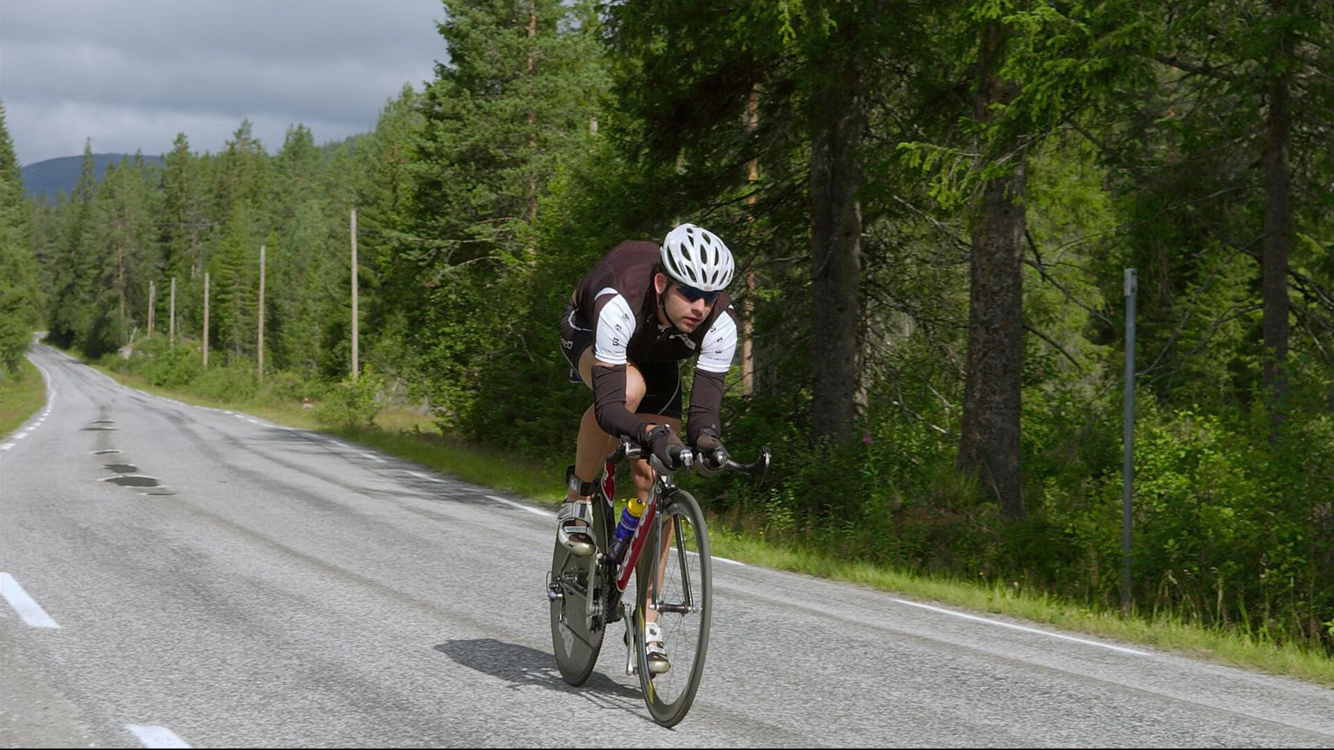 当龙吟响彻里斯本，马龙率中国队轻取葡萄牙，点燃的不只是赛场